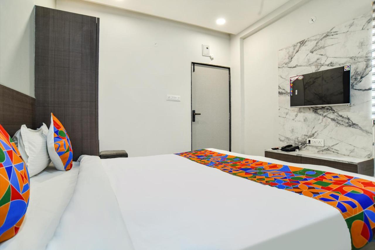 Fabhotel Dev'S Inn Indore Exteriör bild