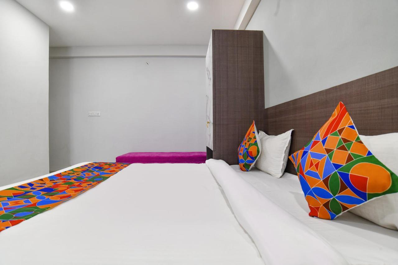 Fabhotel Dev'S Inn Indore Exteriör bild